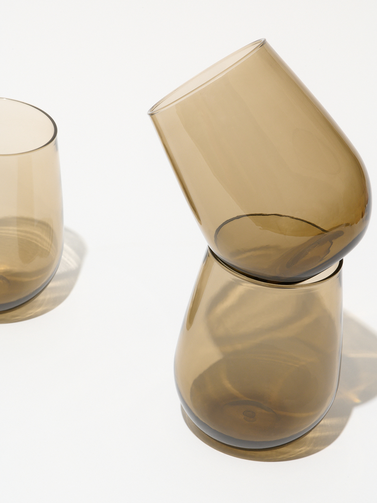 RESERVE 16oz Stemless Wine Color Series Tritan™ Copolyester Glass Smoke-2