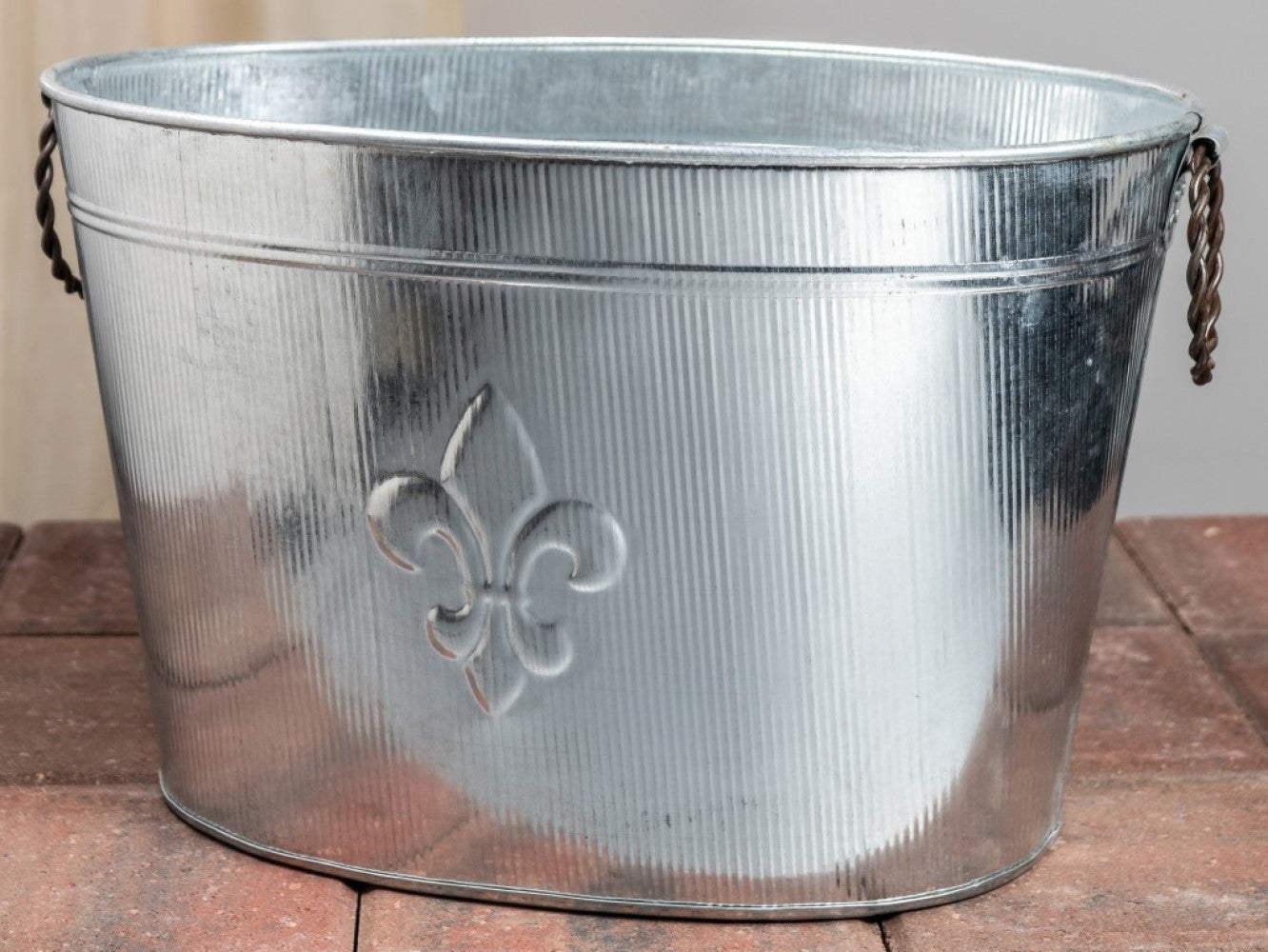 Oval Silver Ribbed Fleur de Lis Beverage Tub-5