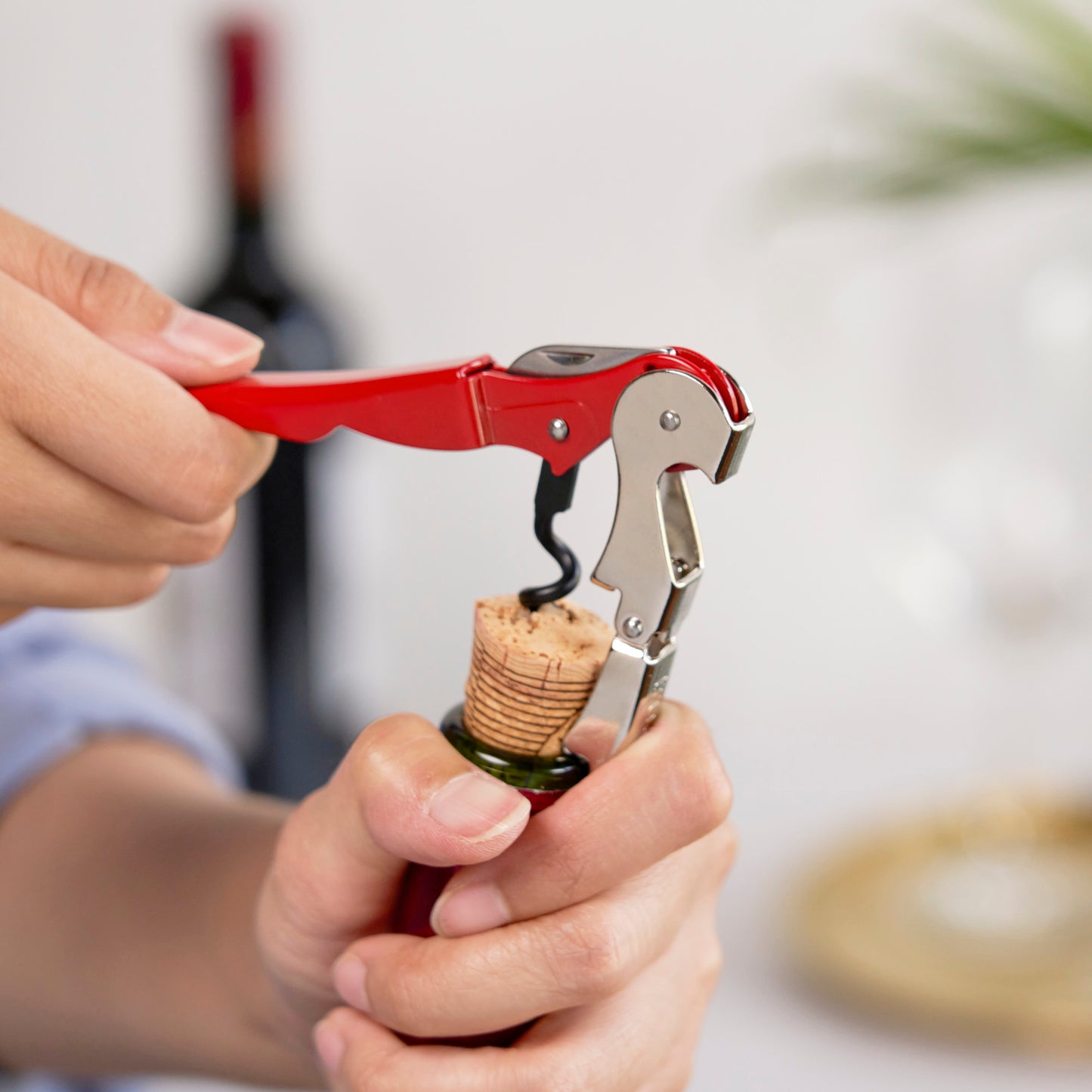 Truetap™: Double-Hinged Corkscrew in Red