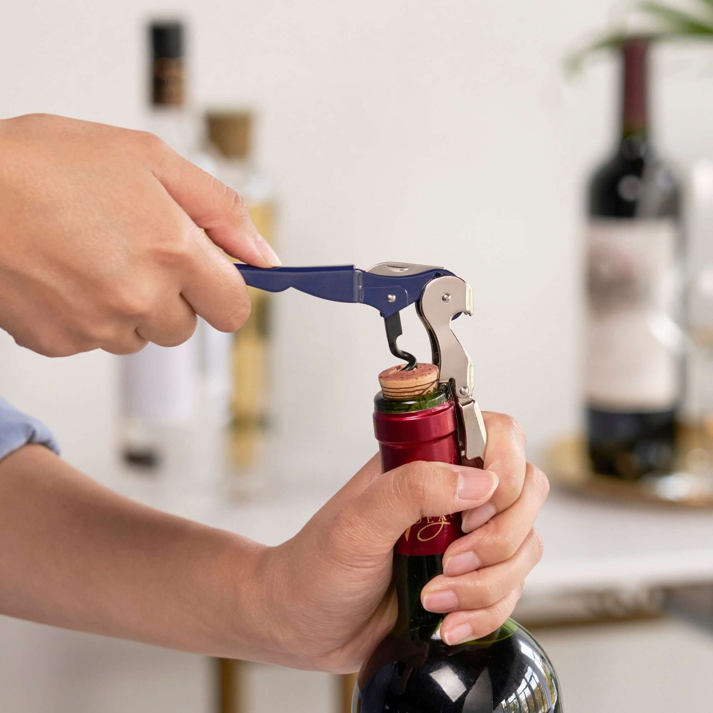 Truetap™: Double-Hinged Corkscrew in Navy Blue