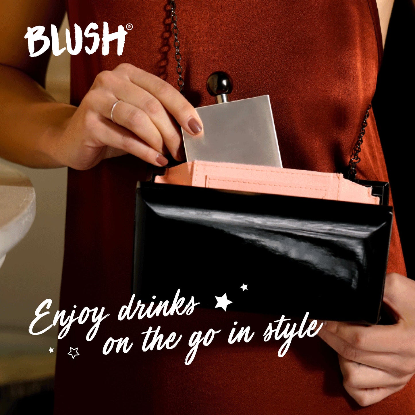 V.I.P. : Black Incognito Clutch Flask by Blush®