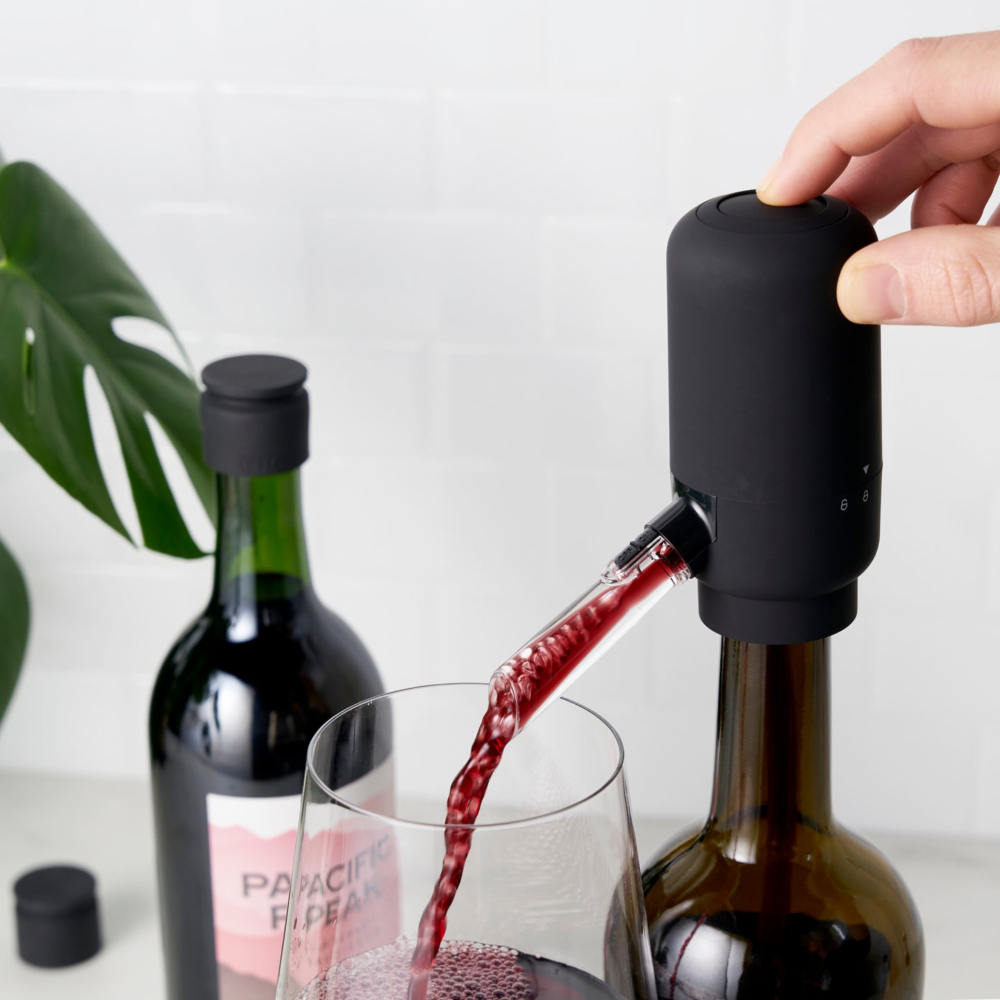 Electric Wine Pourer and Stoppers, Set of 3